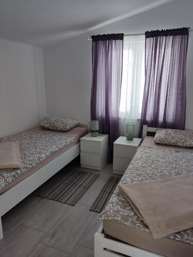 Apartmani Ima Rovanjska Exterior foto