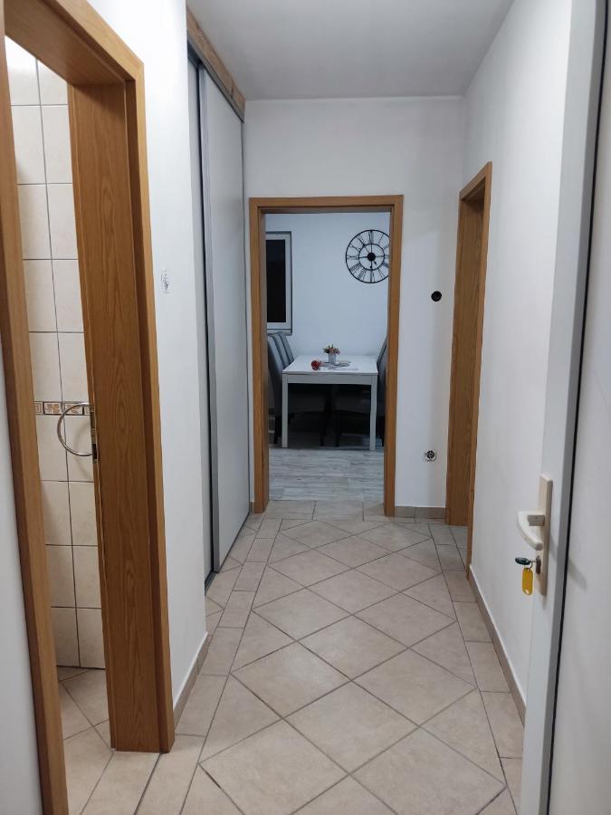 Apartmani Ima Rovanjska Exterior foto